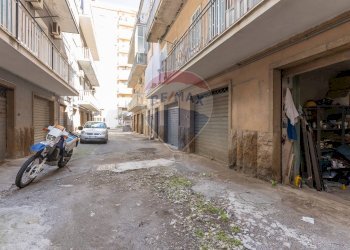 Edificio all\'aperto - Appartamento Via Mazara
 
5, Lentini - foto 53