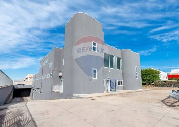 Terrazza - Office Via Vincenzo Aulisio
 
13, Bari - photo 1