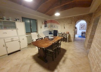 Sala da pranzo - Baita Strada Monte Tre Carlini, Martina Franca - photo 20