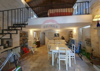 SALA DA PRANZO DEPENDENCE - Baita Strada Monte Tre Carlini, Martina Franca - photo 31