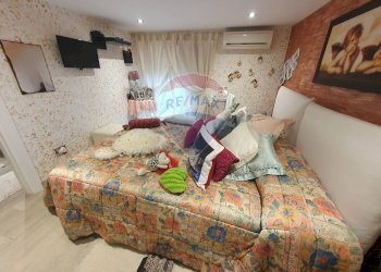 Camera / camera da letto - Bilocale Via Dei Mille
 
116, Bari - foto 19