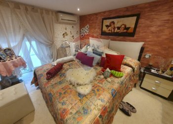 Camera / camera da letto - Bilocale Via Dei Mille
 
116, Bari - foto 22