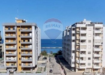 Edificio all\'aperto - Appartamento Via Giacomo Puccini
 
1, Bari - foto 2