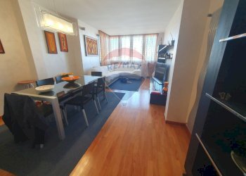 Sala da pranzo - Appartamento Via Giacomo Puccini
 
1, Bari - foto 3