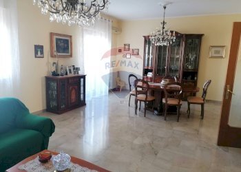 Sala da pranzo - Appartamento Via Michele Troisi
 
63, Bari - foto 3