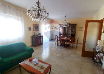 Sala da pranzo - Appartamento Via Michele Troisi
 
63, Bari - foto 5