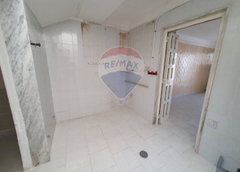 Stanza vuota - Independent house VIA REGINA ELENA
 
2, Bari - photo 6