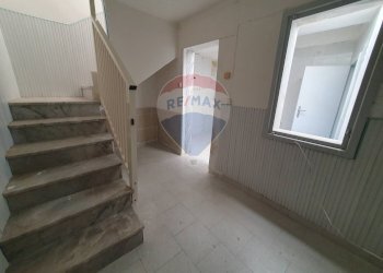 Scale - Independent house VIA REGINA ELENA
 
2, Bari - photo 7