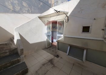 Terrazza - Independent house VIA REGINA ELENA
 
2, Bari - photo 14