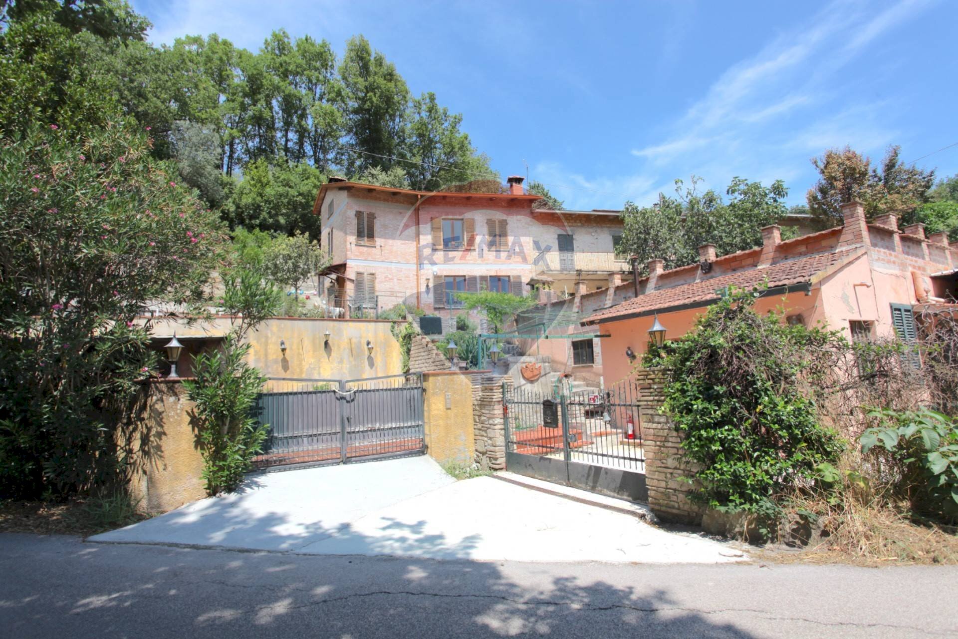 Casa all\'aperto - Semi-detached house Via Rocca Sant'Angelo
 
46, Assisi - photo 1