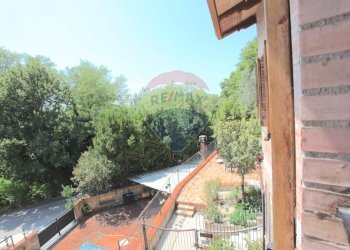 Terrazza - Casa semi indipendente Via Rocca Sant'Angelo
 
46, Assisi - foto 17