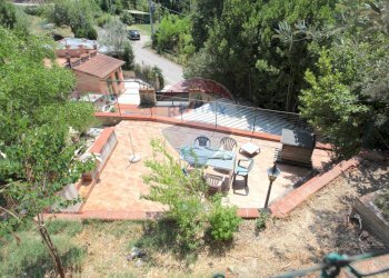 Giardino - Casa semi indipendente Via Rocca Sant'Angelo
 
46, Assisi - foto 21