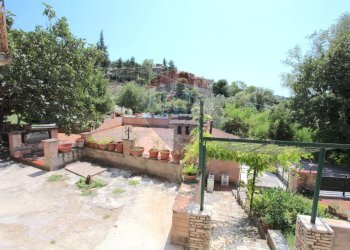 Terrazza - Casa semi indipendente Via Rocca Sant'Angelo
 
46, Assisi - foto 23