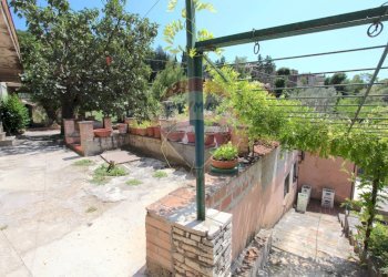 Terrazza - Casa semi indipendente Via Rocca Sant'Angelo
 
46, Assisi - foto 26