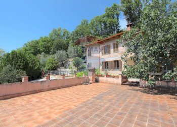 Terrazza - Casa semi indipendente Via Rocca Sant'Angelo
 
46, Assisi - foto 2