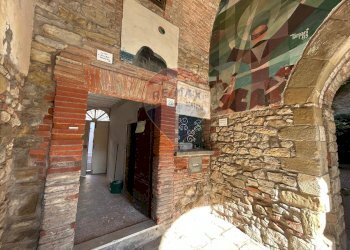 Edificio all\'aperto - Appartamento Perugia - foto 1