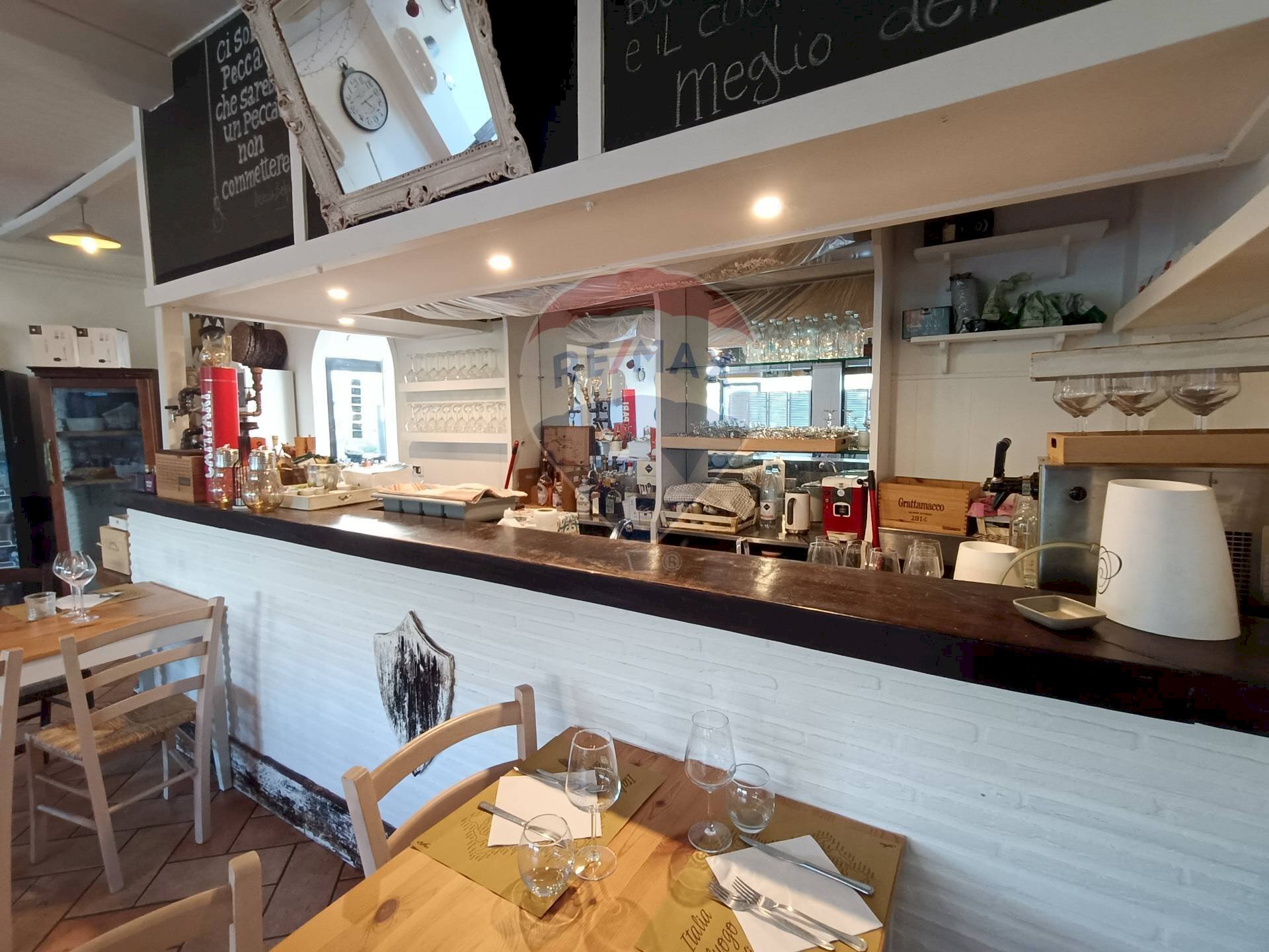 Cucina - Locale Commerciale Strada Ponte Felcino Ponte Pattoli
 
24 C 5, Perugia - foto 3