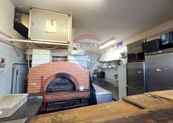 Cucina - Locale Commerciale Strada Ponte Felcino Ponte Pattoli
 
24 C 5, Perugia - foto 11