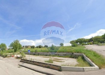Vista delle montagne - Building land Via Settevalli Pila
 
925, Perugia - photo 2