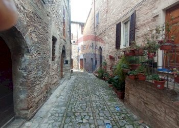 Edificio all\'aperto - Trilocale Spello - foto 10