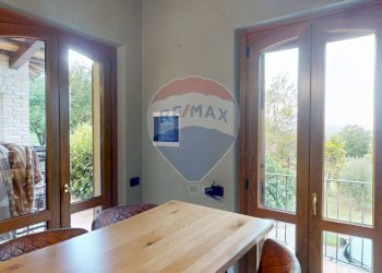 Sala da pranzo - Villa Via Della Ripa, Gubbio - photo 7