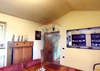 Sala da pranzo - Villa Via Della Ripa, Gubbio - photo 9