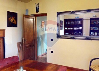 Sala da pranzo - Villa Via Della Ripa, Gubbio - photo 10