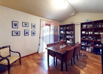 Sala da pranzo - Villa Via Della Ripa, Gubbio - photo 34