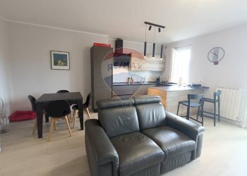 Sala da pranzo - Quadrilocale Strada Lidarno Petrignano
 
3 R, Perugia - foto 16