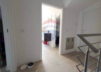 Hall / corridoio - Quadrilocale Strada Lidarno Petrignano
 
3 R, Perugia - foto 40