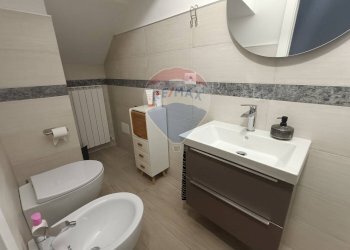 Bagno - Quadrilocale Strada Lidarno Petrignano
 
3 R, Perugia - foto 46