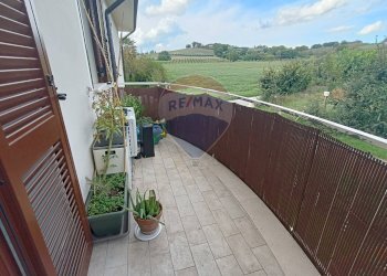 Balcone - Quadrilocale Strada Lidarno Petrignano
 
3 R, Perugia - foto 52