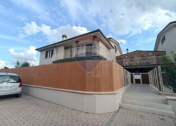 Casa all\'aperto - Quadrilocale Strada Lidarno Petrignano
 
3 R, Perugia - foto 54