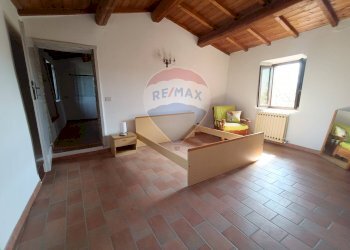 Camera / camera da letto - Casa indipendente Via San Michele
 
38, Valfabbrica - foto 19