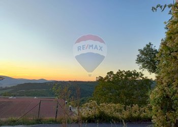 Edificio all\'aperto - Casa indipendente Via San Michele
 
38, Valfabbrica - foto 40