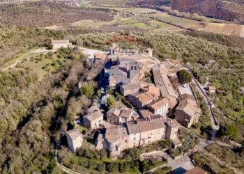 Vista delle montagne - Quadrilocale VIA DELLE PUGLIE
 
13, Perugia - foto 3