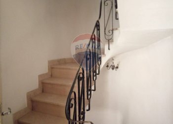 Scale - Casa indipendente Via Del Commercio
 
32, Panicale - foto 10