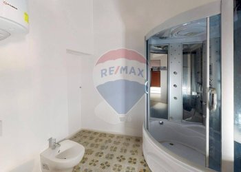 Bagno - Casa indipendente Viale Vittorio Veneto
 
4, Marsciano - foto 12