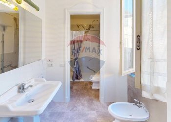 Bagno - Casa indipendente Viale Vittorio Veneto
 
4, Marsciano - foto 23