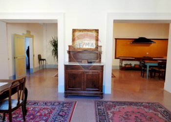 Sala da pranzo - Casa indipendente Viale Vittorio Veneto
 
4, Marsciano - foto 54