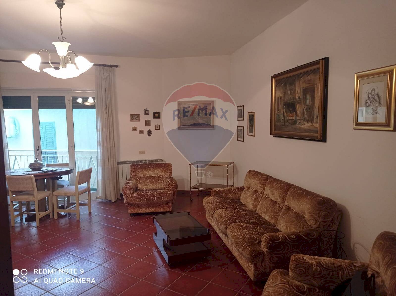 Sala da pranzo - Apartment via coro
 
9, Graniti - photo 1