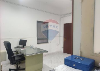 Ufficio - Locale Commerciale Via Sardegna
 
76, Catania - foto 4