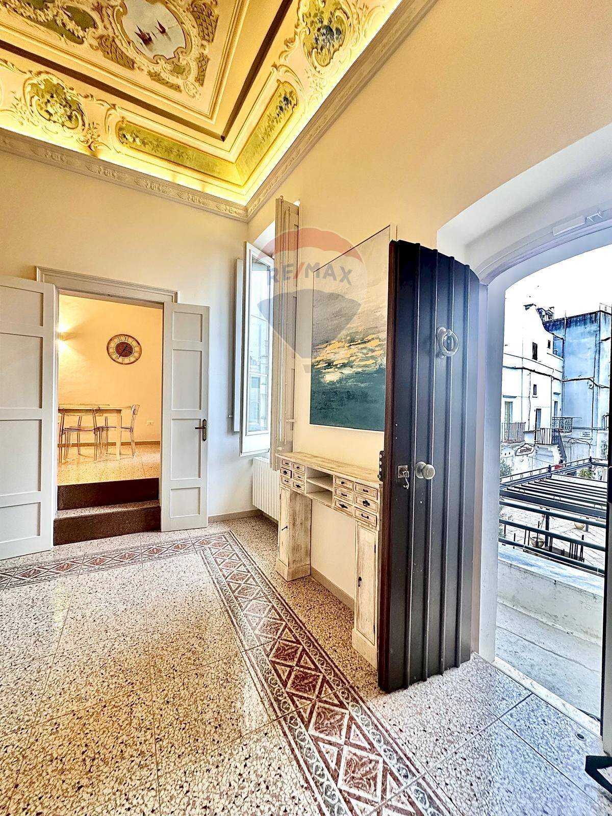 Hall / corridoio - Quadrilocale Piazza Vittorio Emanuele III
 
21, Cisternino - foto 3