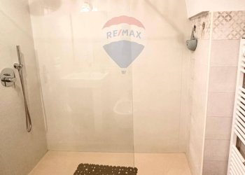 Bagno - Quadrilocale Piazza Vittorio Emanuele III
 
21, Cisternino - foto 9