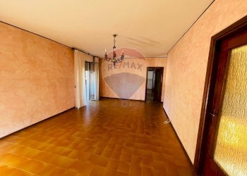 Stanza vuota - Appartamento Via Montenotte
 
4, Altare - foto 4