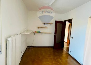 Stanza vuota - Appartamento Via Montenotte
 
4, Altare - foto 11