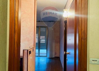 Hall / corridoio - Appartamento Via Montenotte
 
4, Altare - foto 24