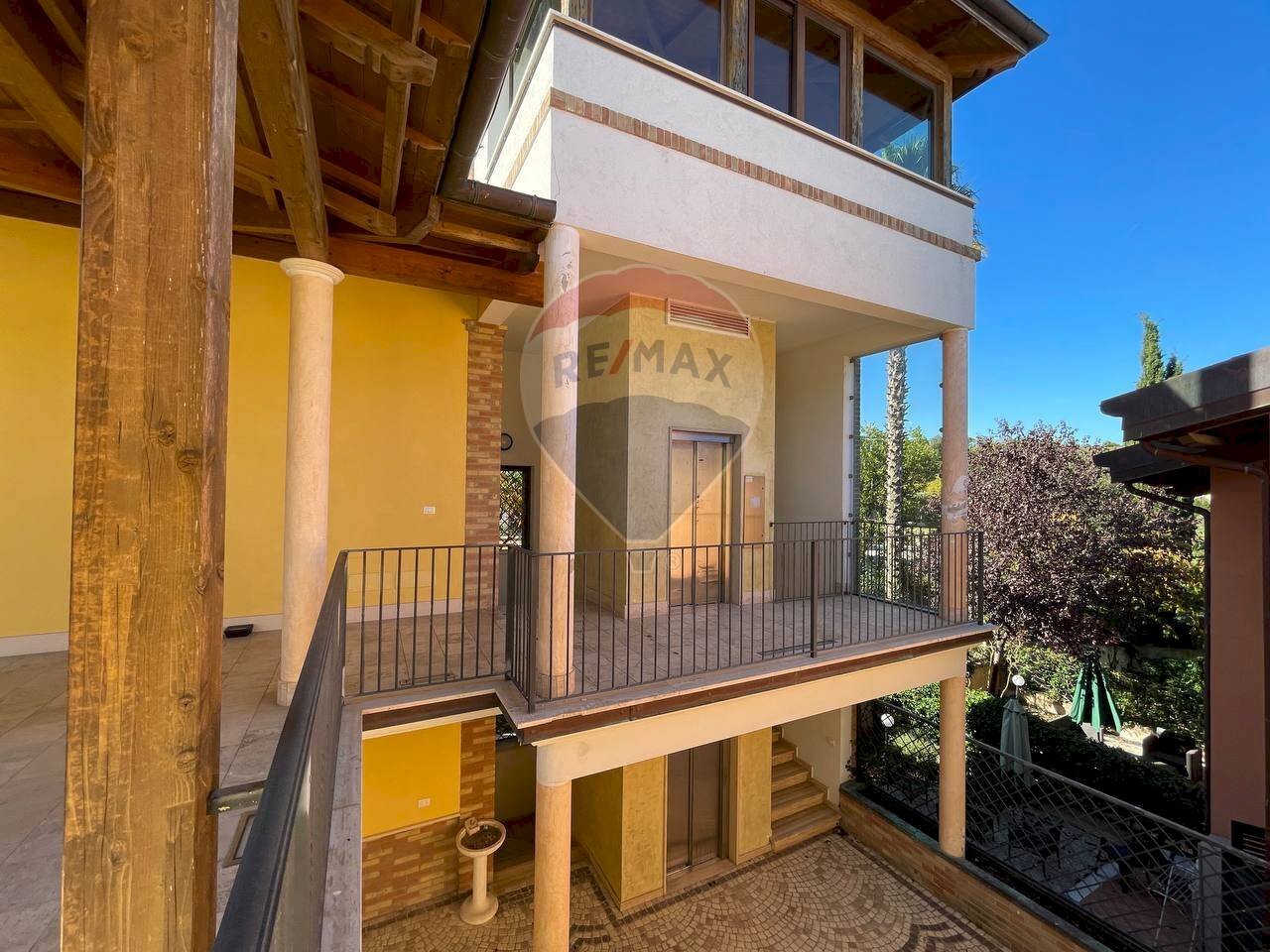 Casa all\'aperto - Trilocale VIA PANORAMICA
 
34, Tortoreto - foto 2