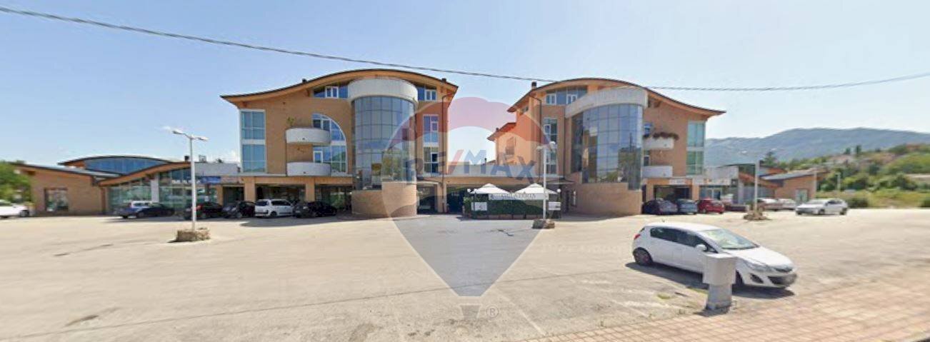 Esterno centro commerciale - Commercial Premises via roma
 
1, Scoppito - photo 1