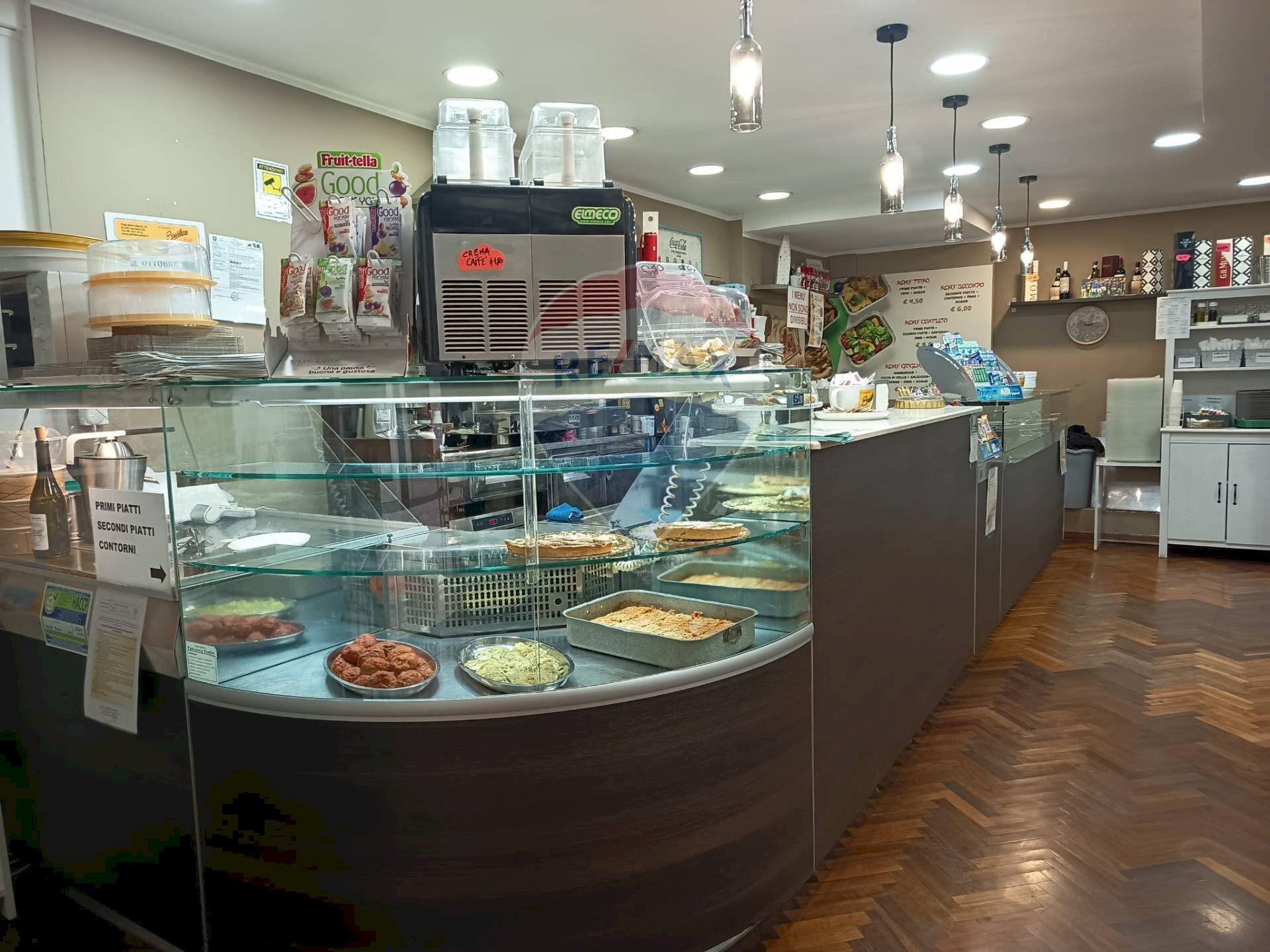 Cucina - Attività Commerciale Napoli - foto 1